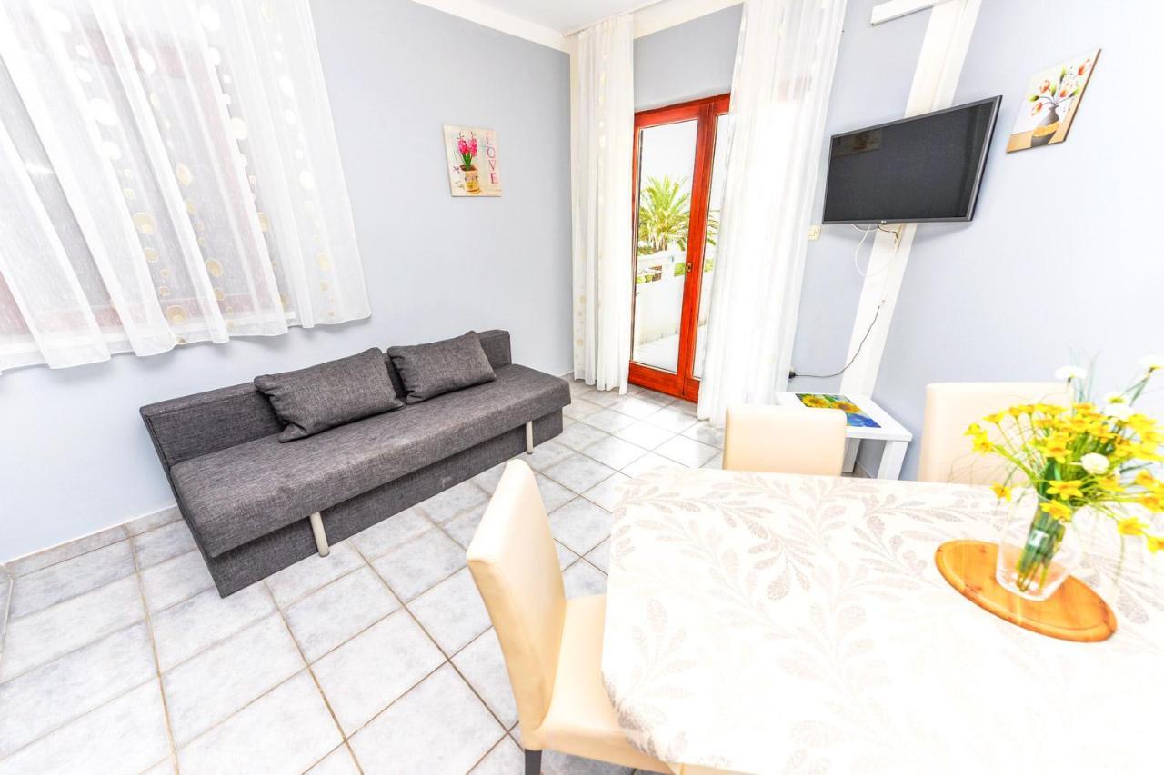 Apartments Hope Novalja Bagian luar foto